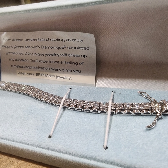 Epiphany diamonique tennis bracelet - Picture 6 of 6